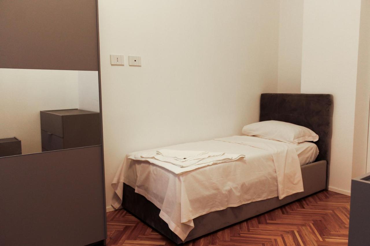Attia Residence Wifi - Duomo In 10 Min Milan Extérieur photo